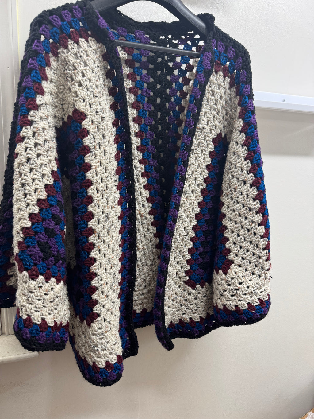 Hexocardigan